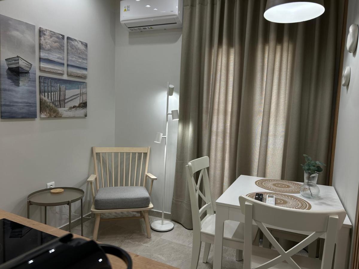 לרפטרה Armonia Small Luxury Apartments מראה חיצוני תמונה