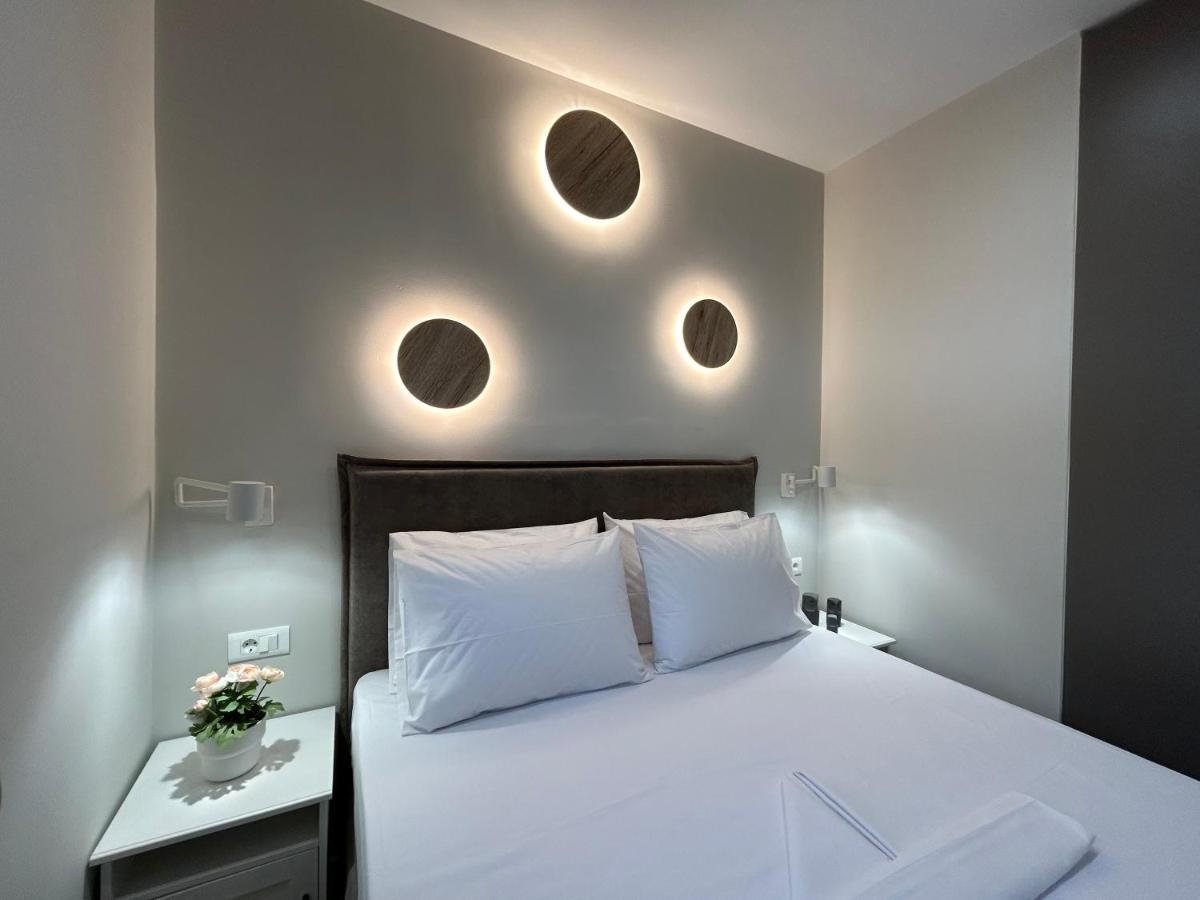 לרפטרה Armonia Small Luxury Apartments מראה חיצוני תמונה