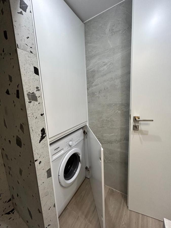 לרפטרה Armonia Small Luxury Apartments מראה חיצוני תמונה