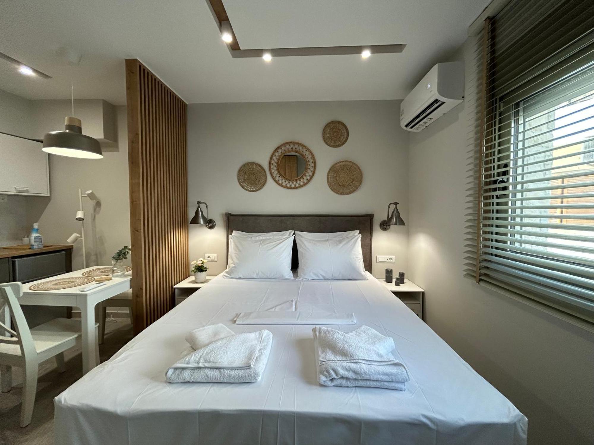 לרפטרה Armonia Small Luxury Apartments חדר תמונה