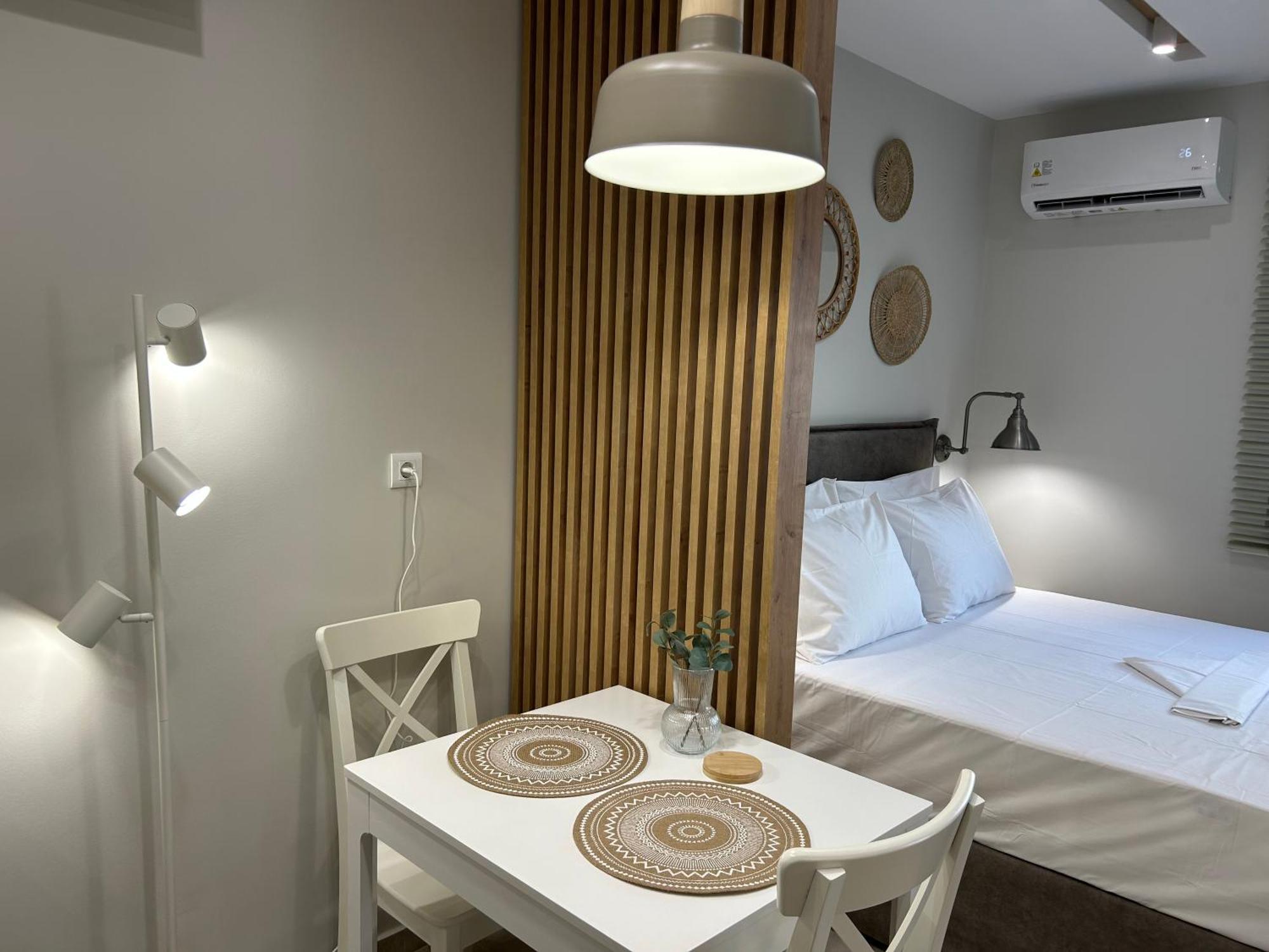 לרפטרה Armonia Small Luxury Apartments חדר תמונה
