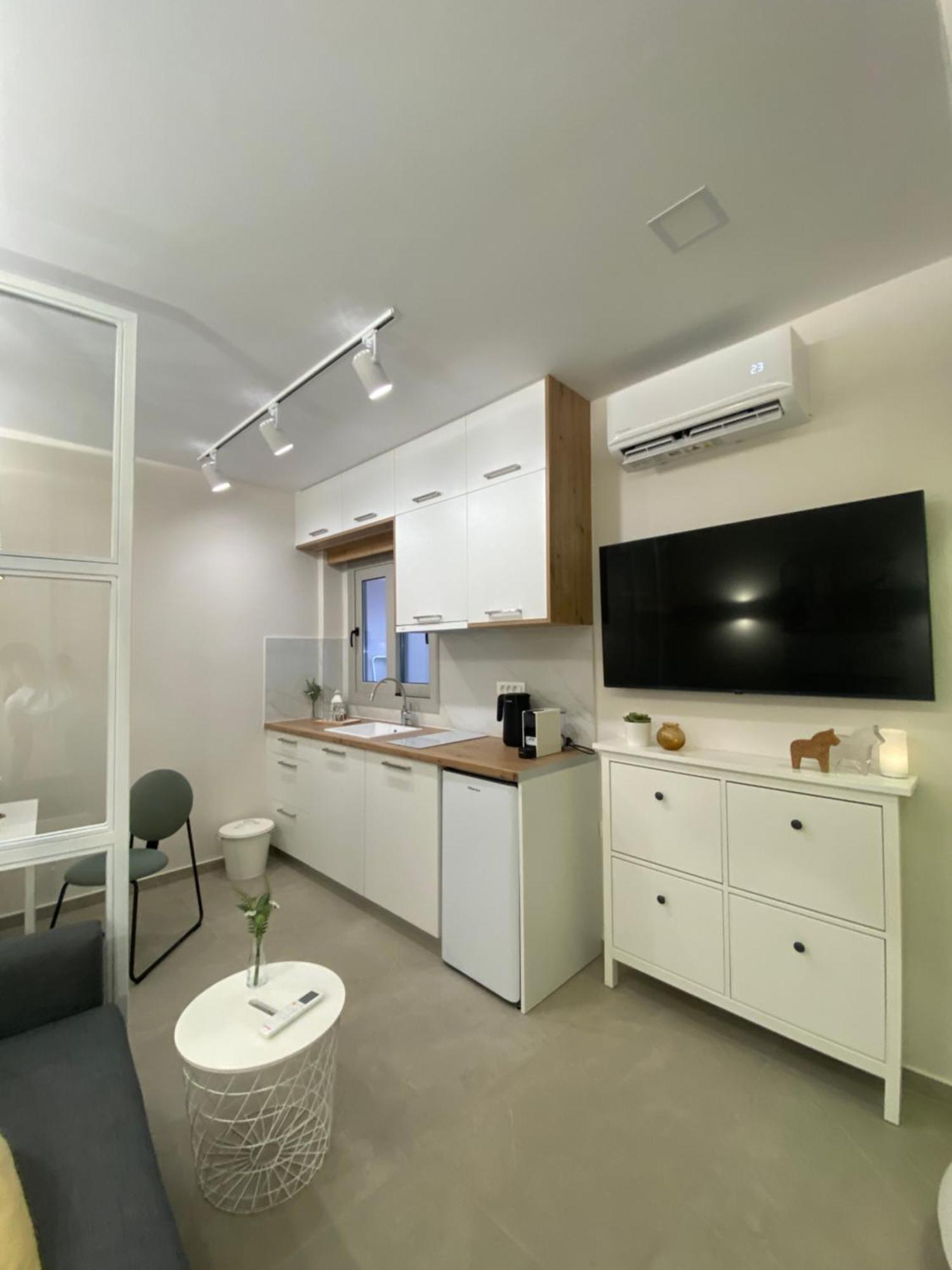 לרפטרה Armonia Small Luxury Apartments מראה חיצוני תמונה